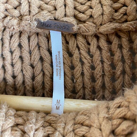 Free People My Only Sunshine Sweater Size M Camel Tan Oversize Chunky Mock Boho - Picture 11 of 14